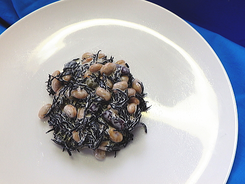 豆とひじきのサラダ