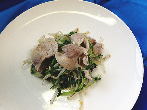 豆苗ともやしの豚しゃぶサラダ