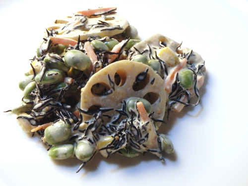 レンコンとひじきの枝豆サラダ