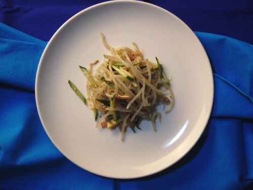 46.人気No.1のもやしの中華風サラダ