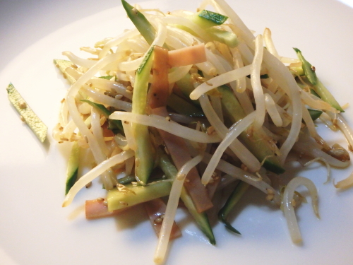 46.人気No.1のもやしの中華風サラダ