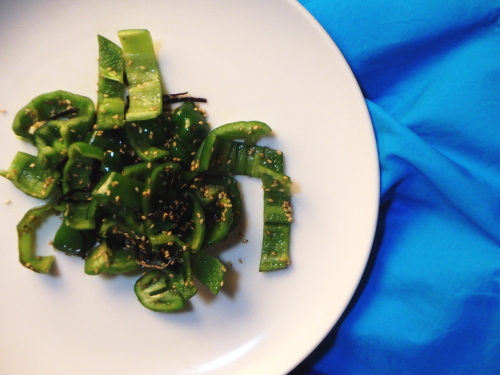 65.ピーマンの塩昆布炒め