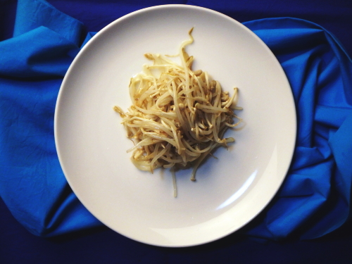 68.もやしとエノキのナムル