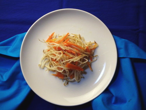 70.もやしとニンジンのナムル
