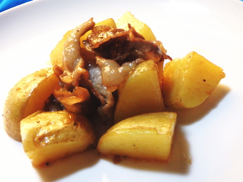 73.じゃがいもと豚肉のガーリック炒め