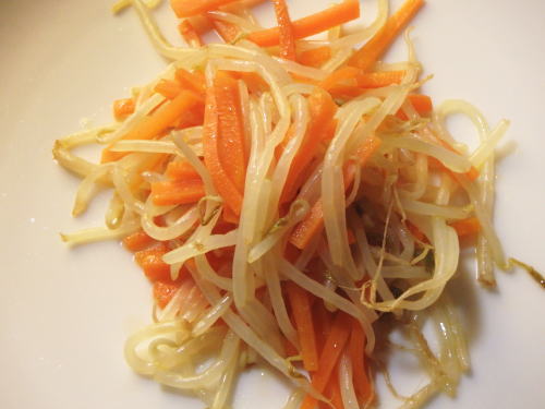 109.レンジで簡単もやしとにんじんのナムル