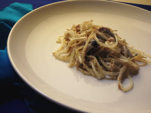 126.モヤシとツナのピリ辛マヨポン酢和え