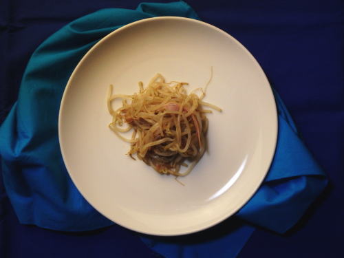 129.10分で簡単　ハムともやしのからし醤油和え