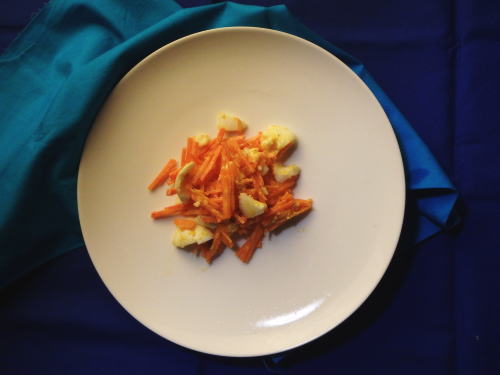 168.ごま油香るにんじんと卵のサラダ