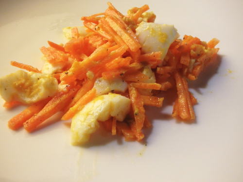 168.ごま油香るにんじんと卵のサラダ