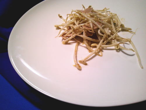 292.レンジで簡単　もやしと魚肉ソーセージのオイマヨ和え