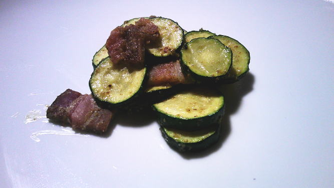 307.簡単副菜ズッキーニのごまマヨ炒め