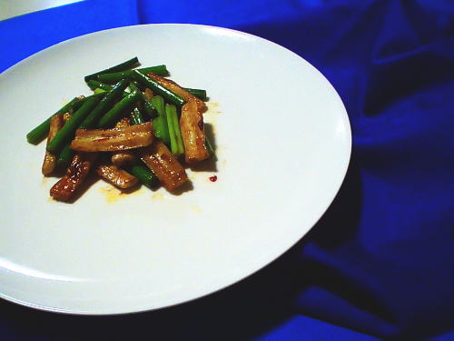 311.ちくわとニンニクの芽のピリ辛炒め