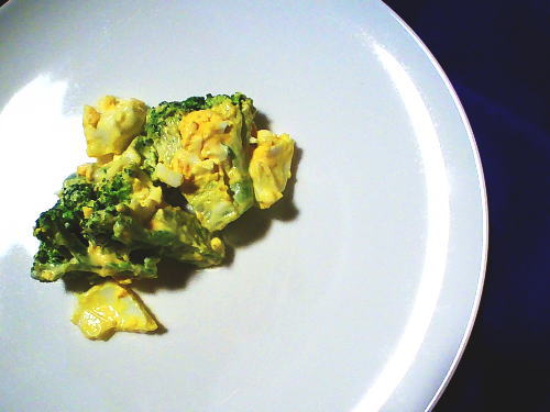 326.ゆで卵とブロッコリーのゴロゴロサラダ