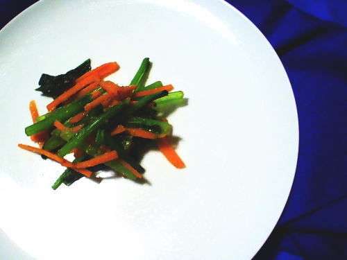 354.小松菜とにんじんのごま和え