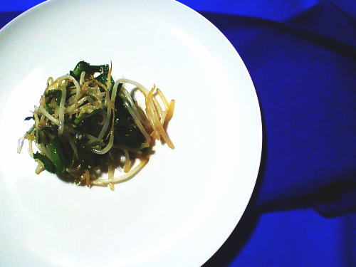 372.しゃきしゃき感が止まらない！もやしとニラの炒め物