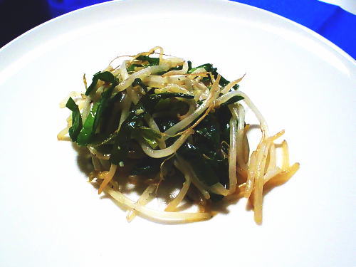 372.しゃきしゃき感が止まらない！もやしとニラの炒め物