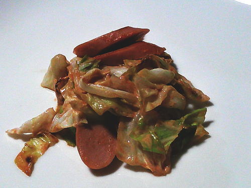 390.簡単魚肉ソーセージとキャベツのオーロラ炒め