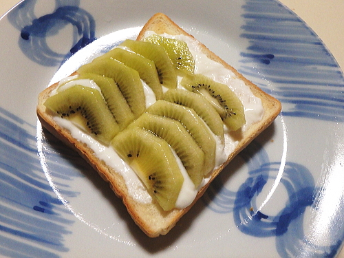 �L�E�C���[�O���g�E�g�[�X�g