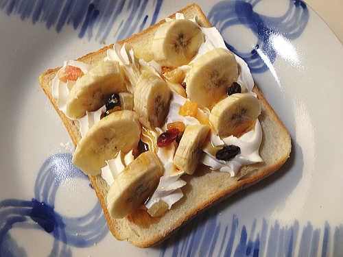 6��̊����ʎ��g�[�X�g�B���[�v���z�C�b�v�E�o�i�i