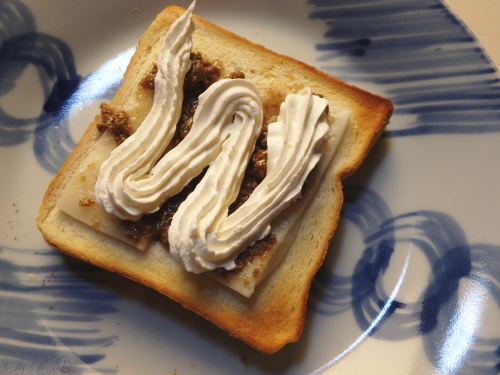 ���݃g�[�X�g�B���育�܁E�z�C�b�v