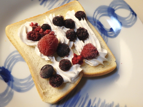 4��̃x���[�E�z�C�b�v�g�[�X�g