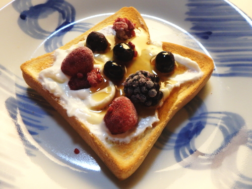 4��̃A�C�X�x���[�g�[�X�g�B���[�v�����[�O���g