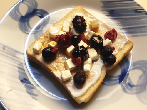 4��̃A�C�X�x���[�g�[�X�g�B�_�C�X�`�[�Y