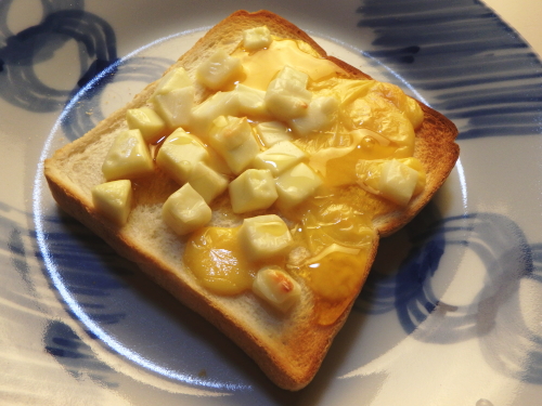 271.�R��̃`�[�Y�g�[�X�g�B�͂��݂�