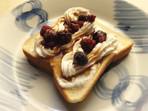 329.4��̃A�C�X�x���[�g�[�X�g�B���[�O���g�z�C�b�v