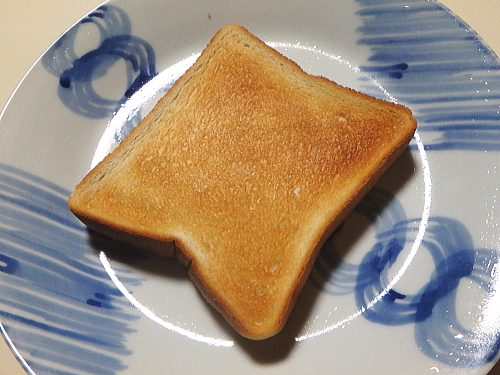 ���g�[�X�g