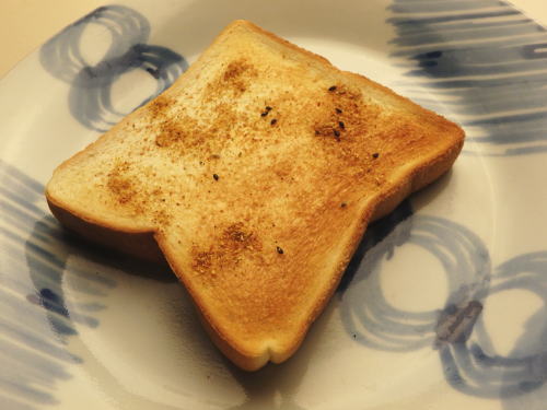 008.�����g�[�X�g