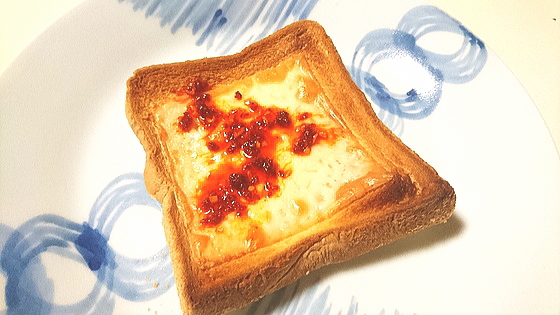 �H�ׂ郉�[���ƃ`�[�Y�g�[�X�g