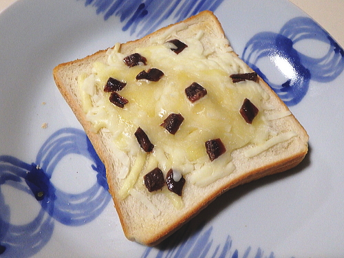 �A���`���r�ƂƂ낯��`�[�Y�g�[�X�g