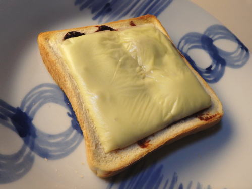 122.���݃g�[�X�g�B���ؐh�݂��`�[�Y