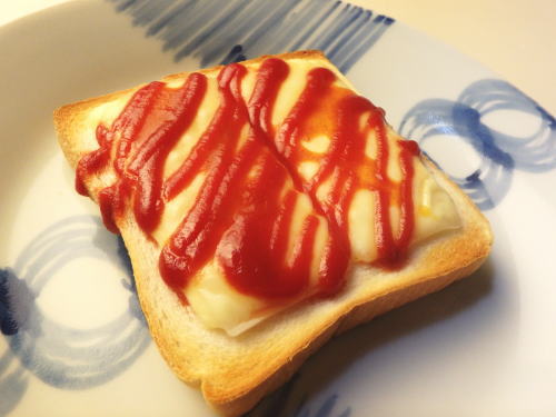 127.���݃g�[�X�g�B�P�`���b�v�`�[�Y