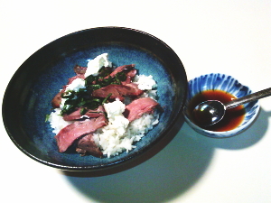 75.ローストビーフとクリームチーズの和風丼（No.1672）