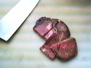 76.ローストビーフの大葉とクリームチーズ巻き（No.1673）