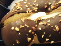 67.セブン 香るカカオのアーモンドチョコホイップ<