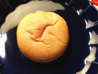 94.神戸屋 しあわせを届ける くちどけ チョコホイップ