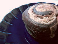 227.ローソン 黒い濃厚ショコラロール