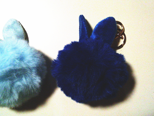 ３２）ポンポンファーチャーム