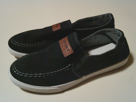 ３４）625円スリッポン黒