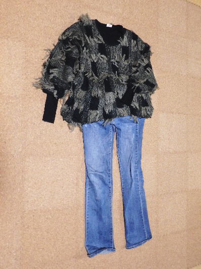 24)500円ドルマンのフリンジセーター2