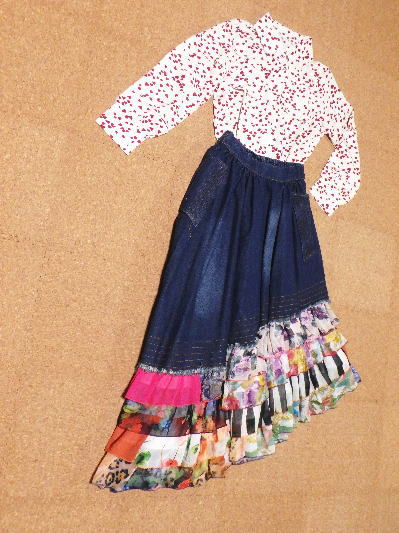 ２６）600円ハートのドットブラウス２