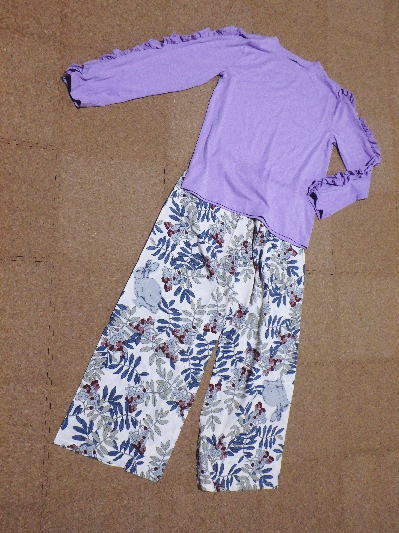 399円花柄パンツ