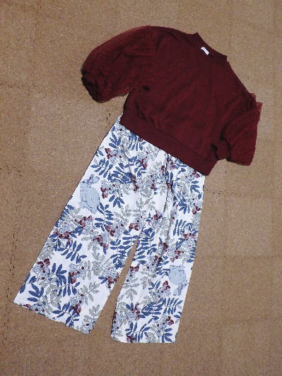 399円花柄パンツ