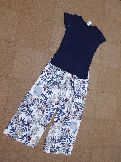 399円花柄パンツ2