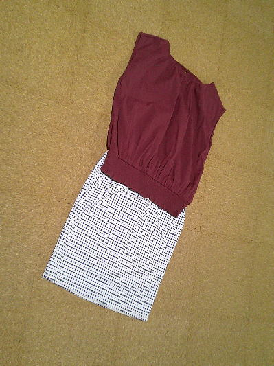 ４３）500円白チェックのタイトスカート夏