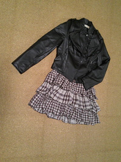 ４７）230円レザージャケット黒